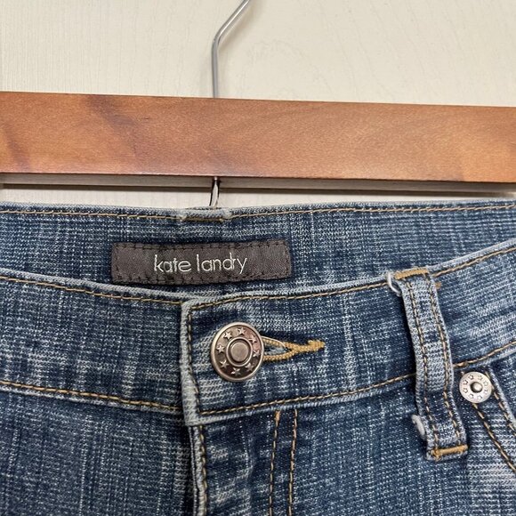 Kate Landry Women's Blue Floral Lace Embellished Y2K Boot Cut Jeans Size 8 - Picture 2 of 9
